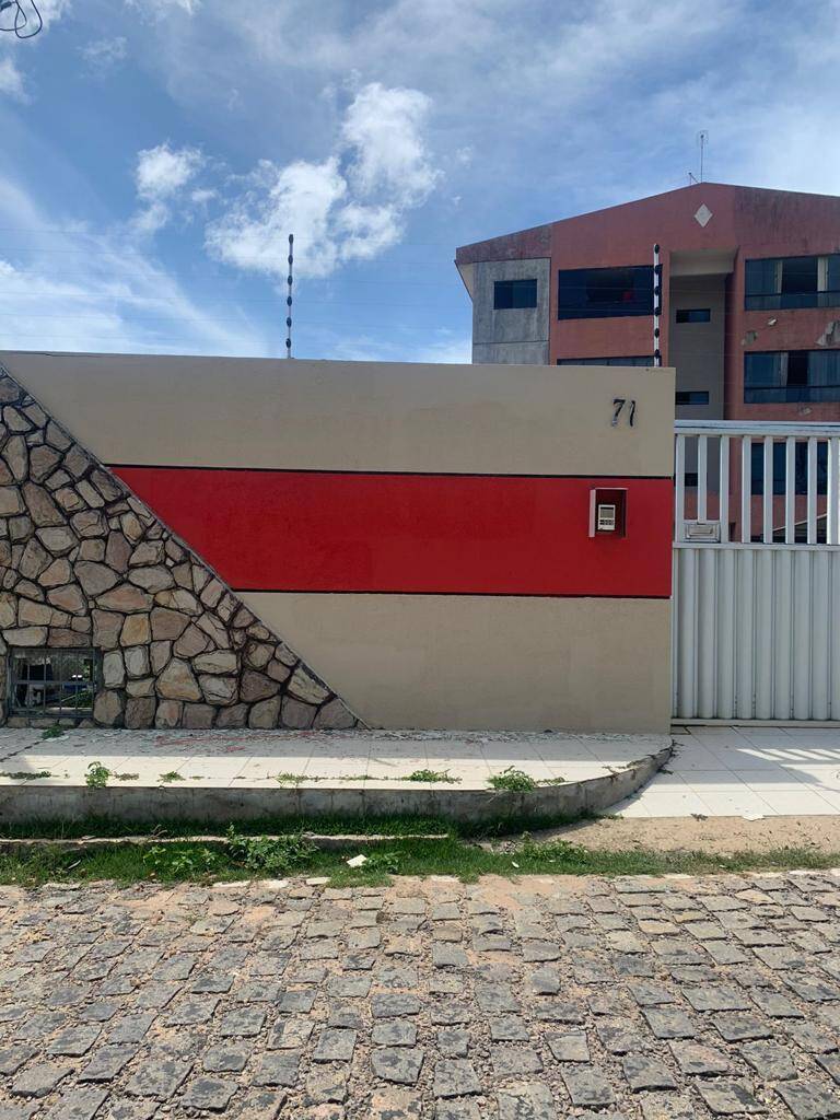 #301 - Apartamento para Venda em Parnamirim - RN