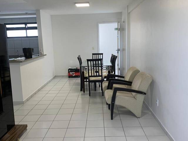 #18010 - Apartamento para Locação em Natal - RN