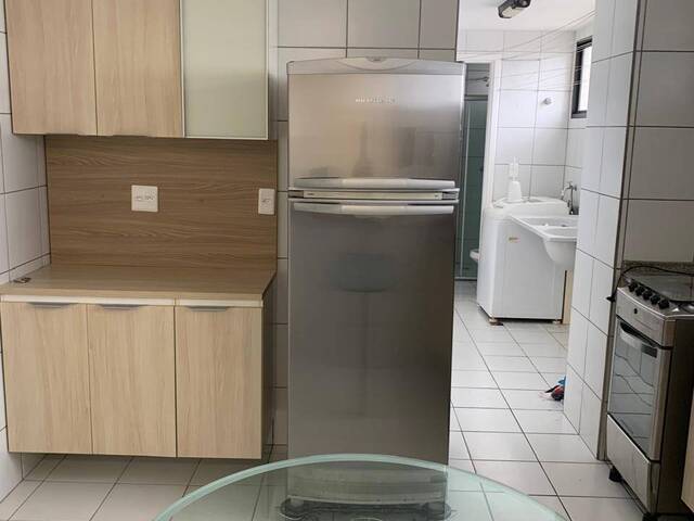 #18010 - Apartamento para Locação em Natal - RN